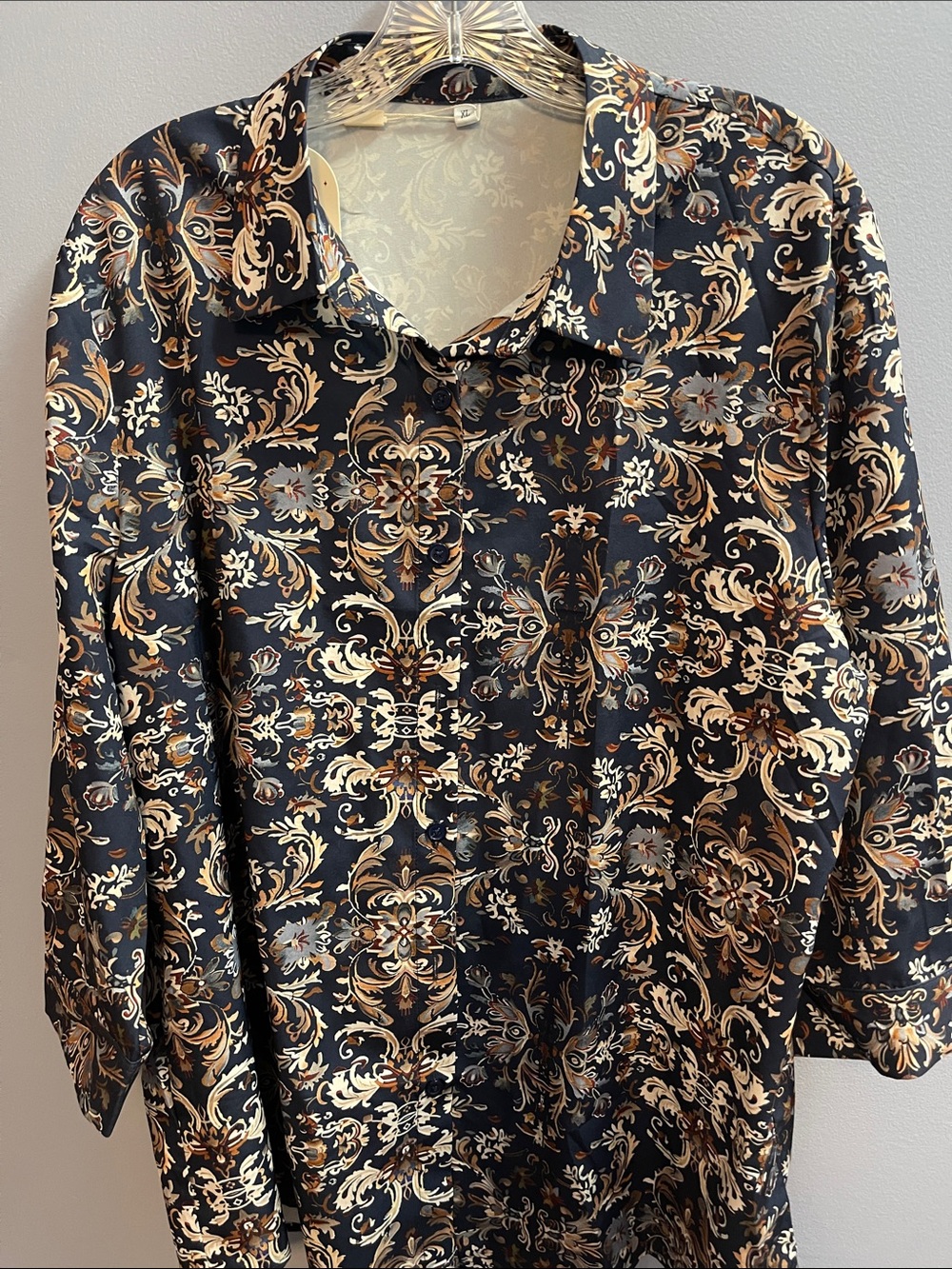 zeagoo Black and Gold Ornate Satin Blouse
